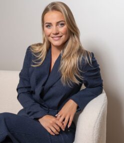 Lotte Simons - Operationeel manager EMEA