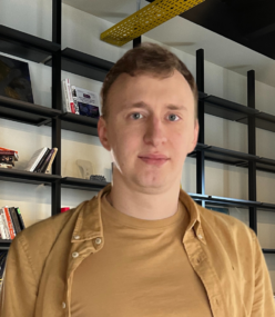 Vadim Front-end developer Yieldfund